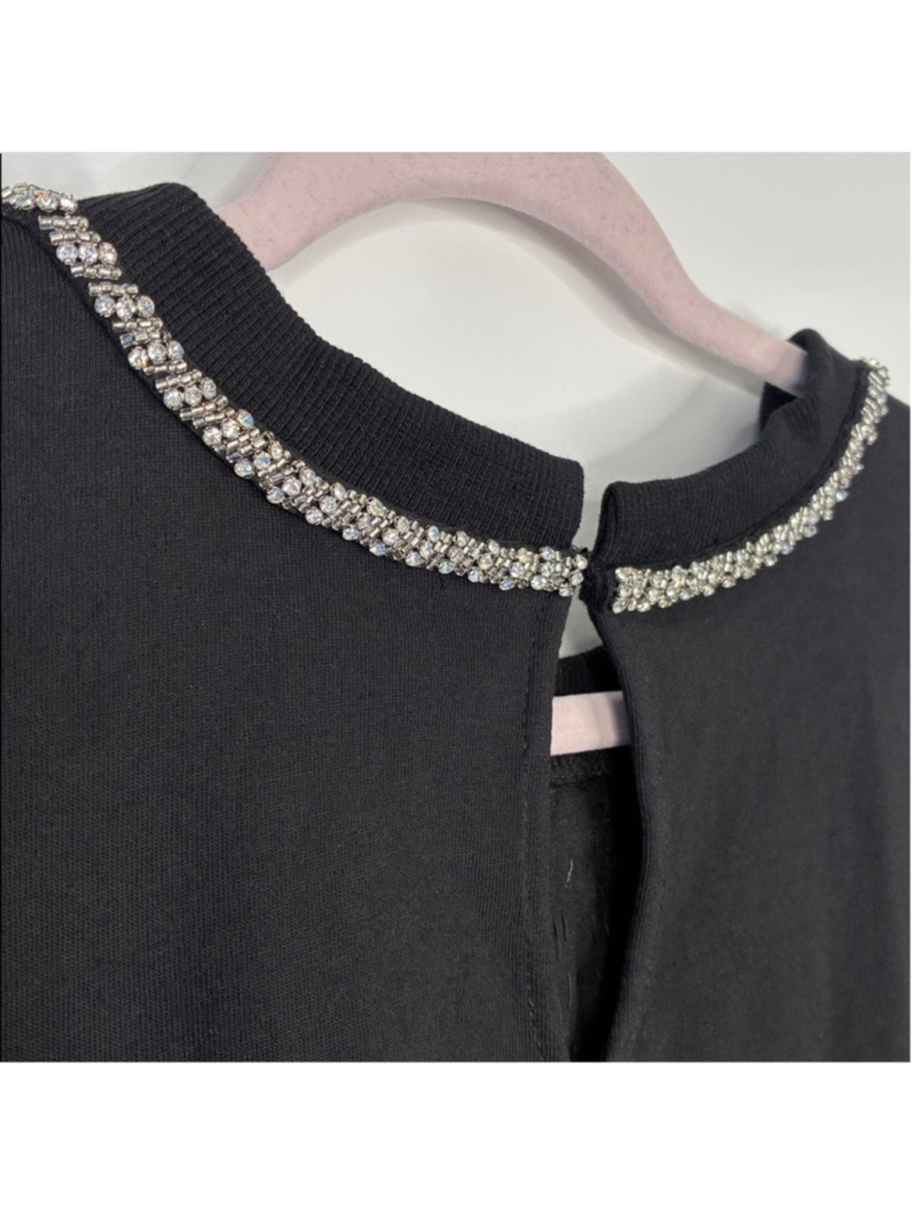 Anthropologie Mave Rhinestone Tee Black with Rhinestone Bow Detail Size L #0043 - Picture 9 of 17